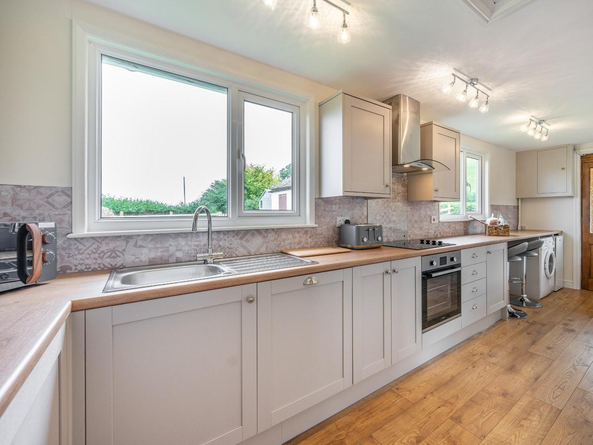 Meadowcroft Villa Bettws Disserth Екстериор снимка